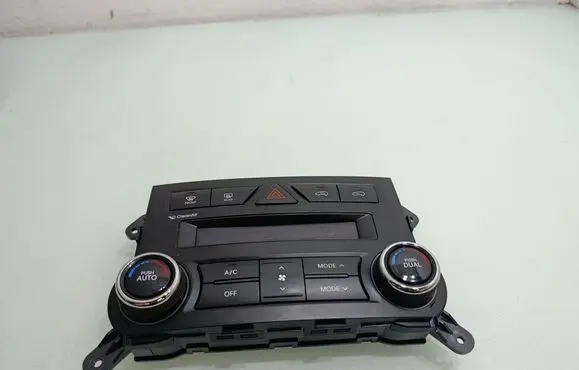KIA Sorento Climate control unit 972502PXXX 40561KGFM009