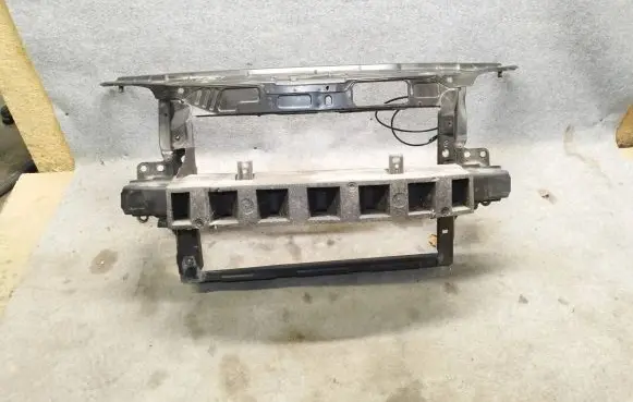Skoda Roomster (5J) Radiator support slam panel 5J0806148 5j0807559