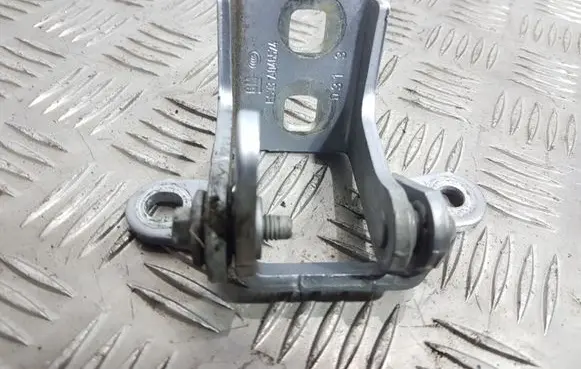 Opel Insignia A Rear door upper hinge ES03A046574 056RUL