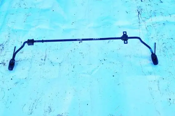 Front anti-roll bar/sway bar