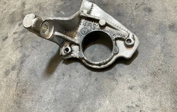 Peugeot Partner III Driveshaft support bearing bracket 9801017180