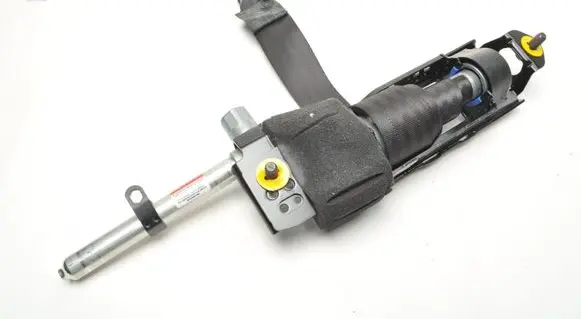 Volvo V50 Front seatbelt 8639693