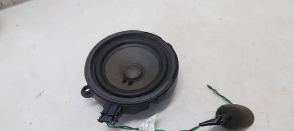 Mercedes-Benz Vito Viano W639 Front door speaker A6398271060 6398271060