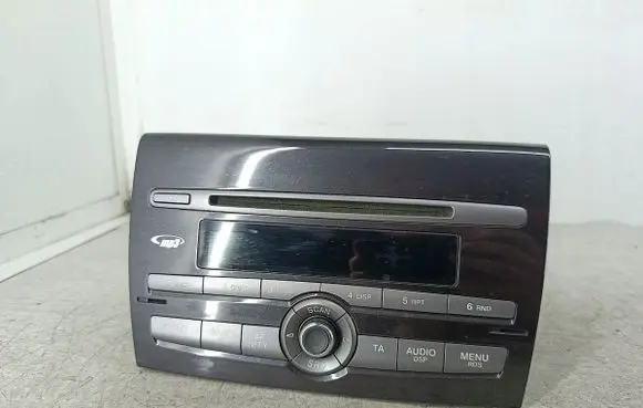 Fiat Bravo Radio/CD/DVD/GPS head unit 735484418VISTEON