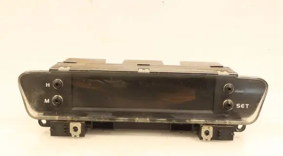 Mitsubishi Colt Screen/display/small screen MR587777