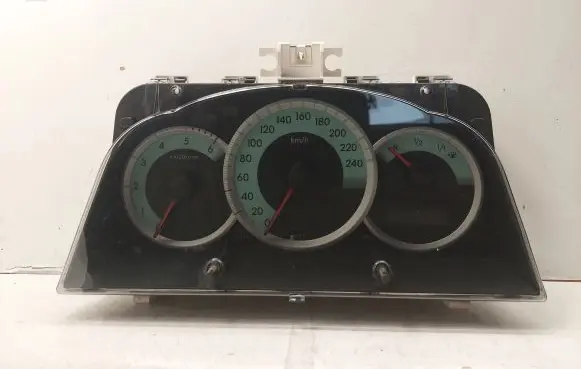 Toyota Corolla Verso AR10 Speedometer (instrument cluster) MB2574308260 838000F091