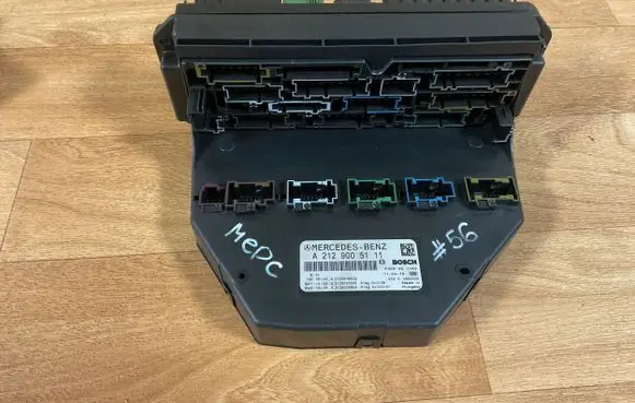 Mercedes-Benz E W212 Fuse box set A2129005111 A2129020005 A2129029904