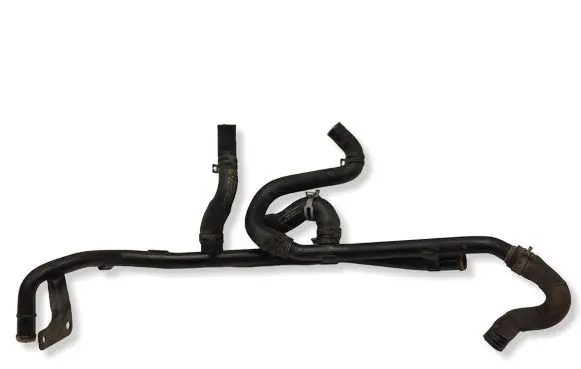 Volkswagen PASSAT B8 Engine coolant pipe/hose 5Q0122157AH 5Q0122096E