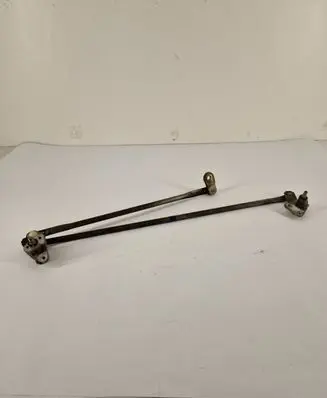 Mitsubishi Pajero Front wiper linkage and motor 