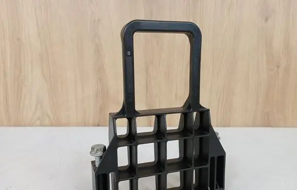 Mercedes-Benz B W245 Battery bracket 1696102136 A1696102136