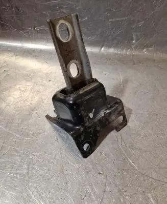 Dacia Sandero Engine mount bracket 112209464R