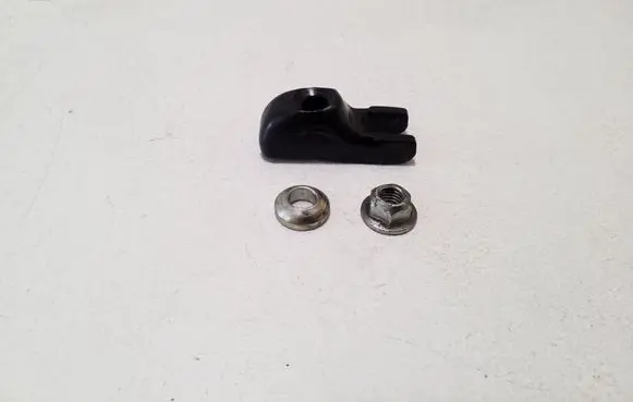 Fiat Tipo Fuel Injector clamp holder 