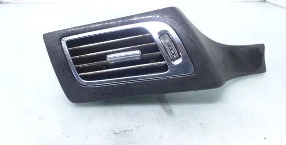 Dashboard side air vent grill/cover trim