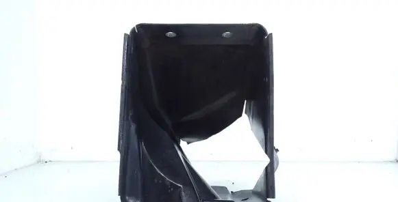 Volkswagen PASSAT B5 Intercooler air channel guide 3B0121467