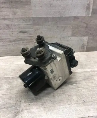 Volkswagen PASSAT B6 ABS Pump 3C0614109AK 16705716Q 16705916