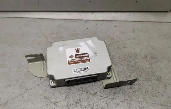 Nissan Primera Gearbox control unit/module 31036AV017
