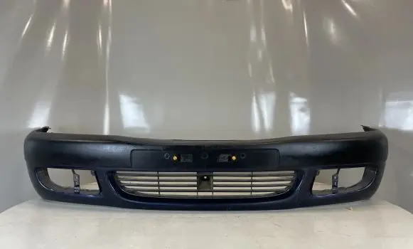 Toyota Corolla E110 Front bumper 5211902170
