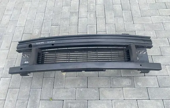 Renault Megane E-Tech Front bumper cross member 752104841R