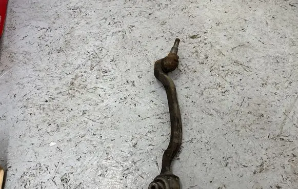 Mercedes-Benz E W212 Front lower control arm/wishbone
