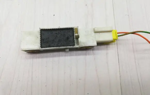 Volvo XC90 Airbag deployment crash/impact sensor 8651755