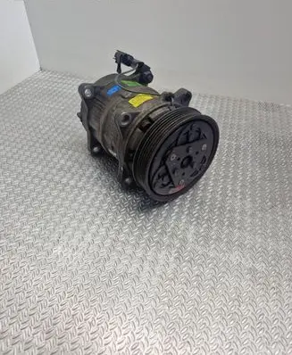 Volvo S40, V40 Air conditioning (A/C) compressor (pump) 30612618 864B877876 5060116725