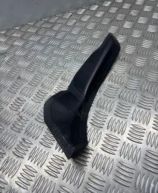 BMW 5 G30 G31 G38 Other body part 630371L