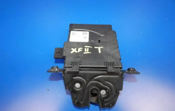 Jaguar XF X260 Tailgate lock latch C05883108 A442A66AE A048316