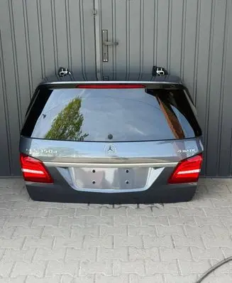 Mercedes-Benz GLS X166 Tailgate/trunk/boot lid A1667405100 A1667405200