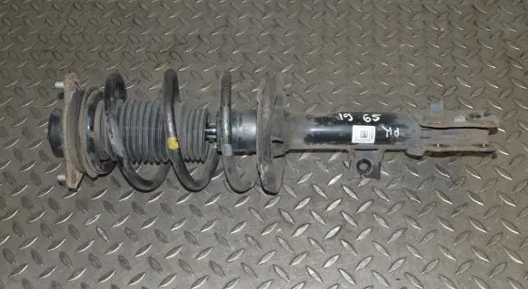 Hyundai ix35 Front shock absorber/damper 546502Y610
