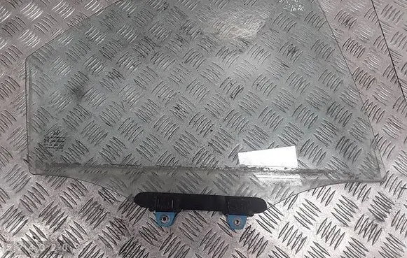 Honda Civic Rear door window glass 