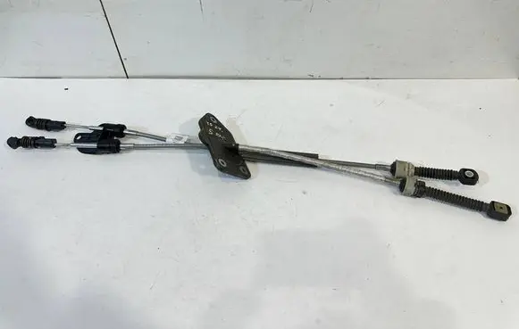 Volkswagen Transporter - Caravelle T6 Gear shift cable linkage 7L1711877D