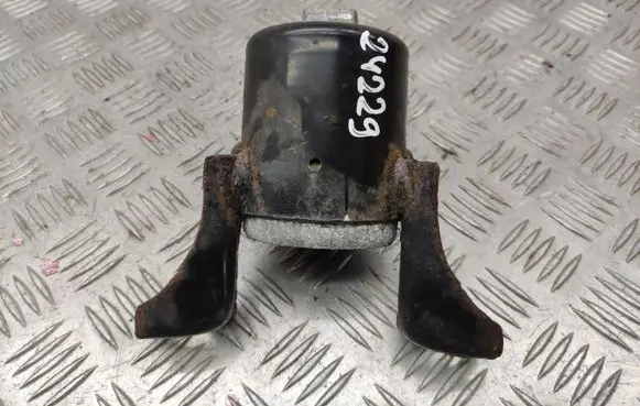 Ford Fiesta Engine mount bracket F1B16F012