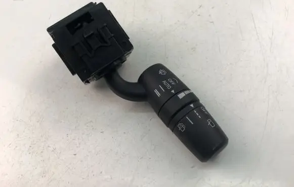 Mazda 3 II Indicator stalk 17F899