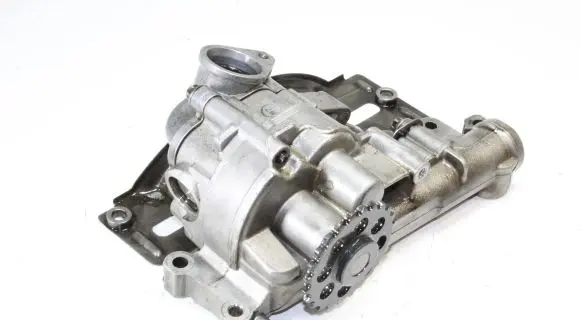 Mercedes-Benz B W245 Oil pump A6401810401 A6400140766