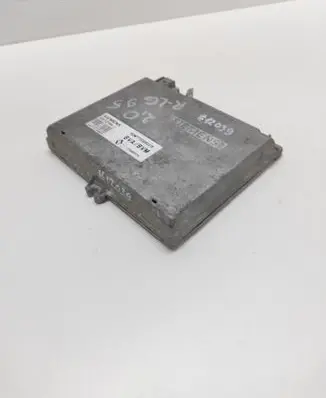 Renault Laguna I Engine control unit/module H0M7700860316 S101727104 7700873714