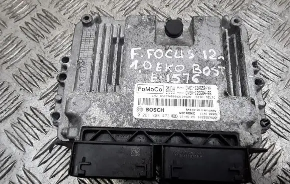 Ford Focus Engine control unit/module CV6112A650YH CV6A12B684BB 0261S08473