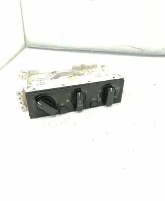 Mitsubishi Space Star Climate control unit MR262492