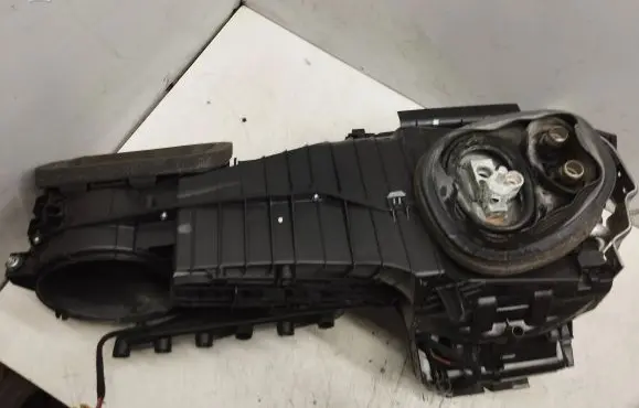 Volkswagen Golf V Interior heater climate box assembly 