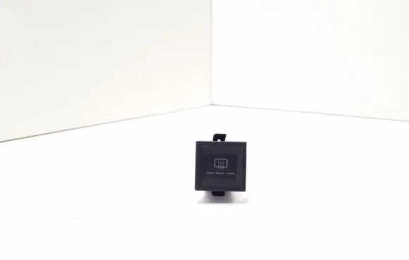 Windscreen/window heater switch