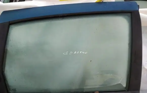 Nissan Almera Tino Rear door window glass