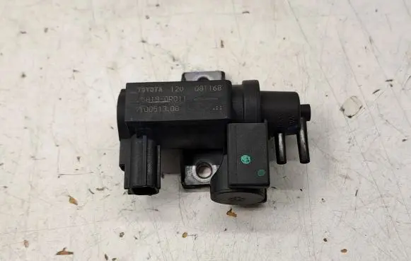 Toyota Corolla Verso AR10 Vacuum valve 08T168 258190R011