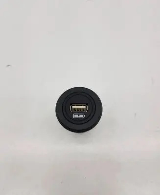 Jaguar I-Pace USB socket connector J9D319010AA