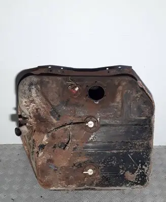 Mitsubishi Pajero Fuel tank 