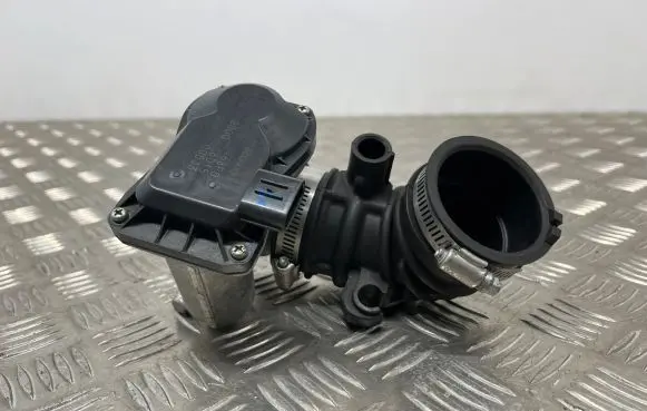 Suzuki Swift III Throttle valve 160005D28 29000 01207