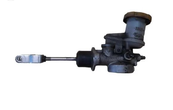 Subaru Legacy Master brake cylinder 102938291012333