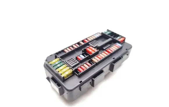 BMW 3 E90 E91 Fuse module 9224879 21092012 922487904