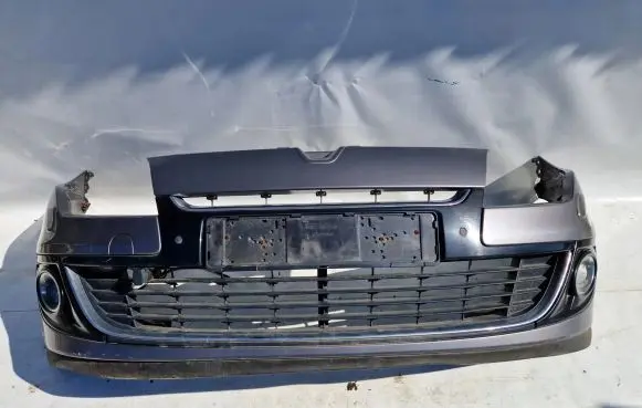 Renault Megane III Front bumper