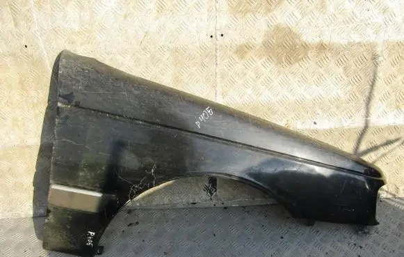 Peugeot 405 Fender