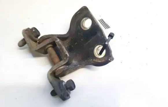 Mitsubishi Pajero Sport I Rear door lower hinge