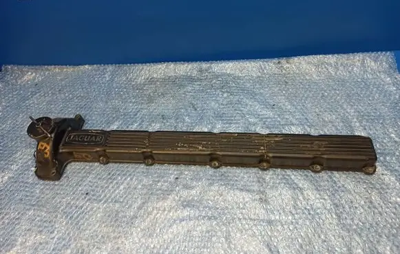 Jaguar XJS Rocker cam cover P35801A